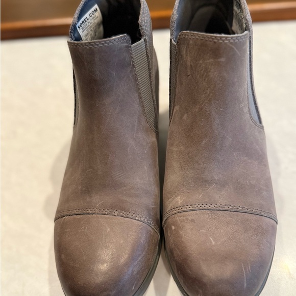 Sorel Evie Chelsea Boots in Quarry - Picture 3 of 6